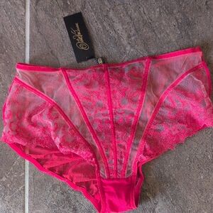 Dita Von Teese Nocturnelle Brief